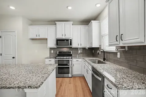 1209 Brooksland Place Waxhaw NC 28173