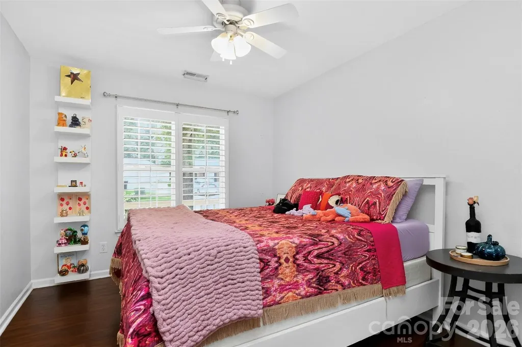 5422 Harris Cove Drive Charlotte NC 28269