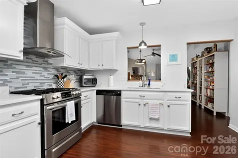 5422 Harris Cove Drive Charlotte NC 28269