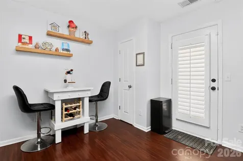 5422 Harris Cove Drive Charlotte NC 28269