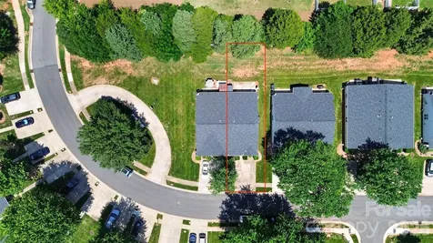 5422 Harris Cove Drive Charlotte NC 28269