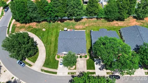5422 Harris Cove Drive Charlotte NC 28269