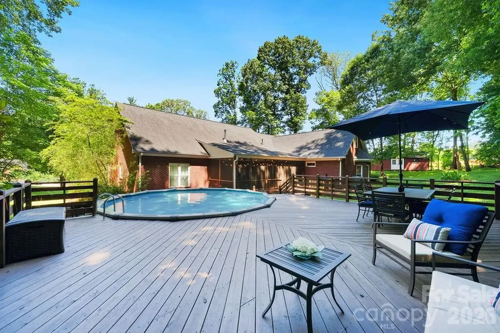 10846 Tyler Brook Lane Charlotte NC 28227