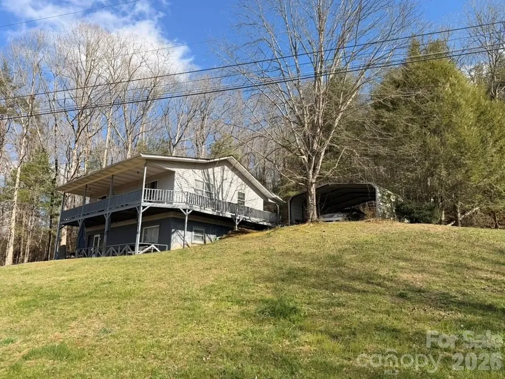 Hayesville NC, 281 Cherrywood Circle