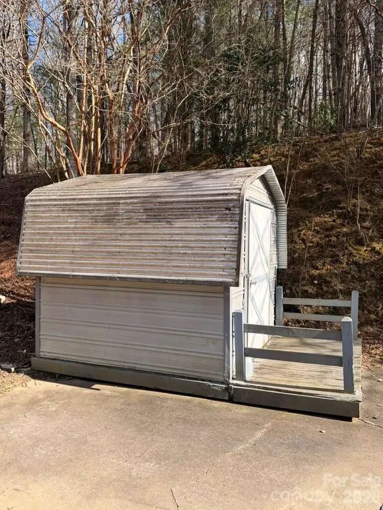 281 Cherrywood Circle Hayesville NC 28904