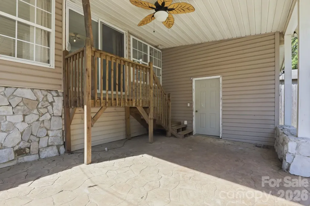 200 Feimster Street Statesville NC 28677