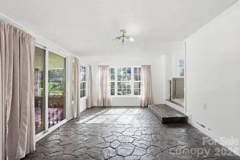 200 Feimster Street Statesville NC 28677