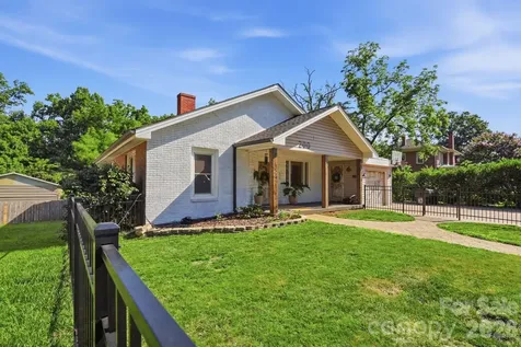 200 Feimster Street Statesville NC 28677