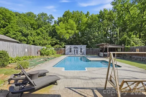 200 Feimster Street Statesville NC 28677