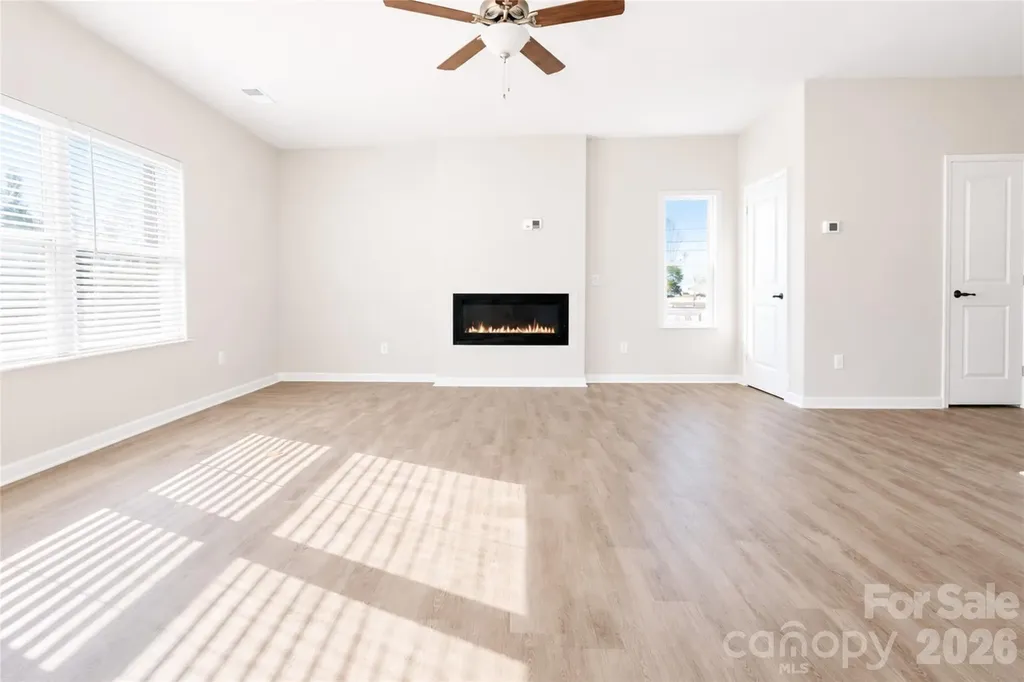 207 Roxanna Court Shelby NC 28152