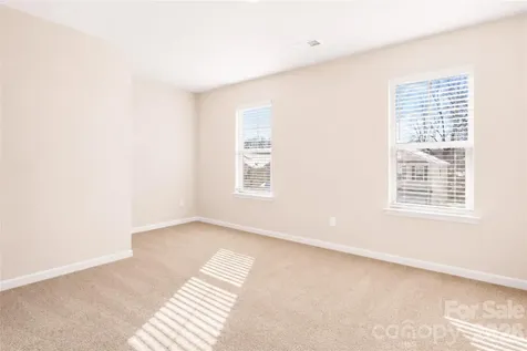 207 Roxanna Court Shelby NC 28152