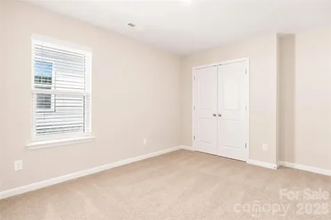 207 Roxanna Court Shelby NC 28152