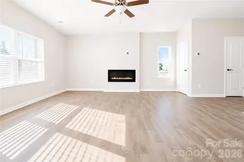 207 Roxanna Court Shelby NC 28152