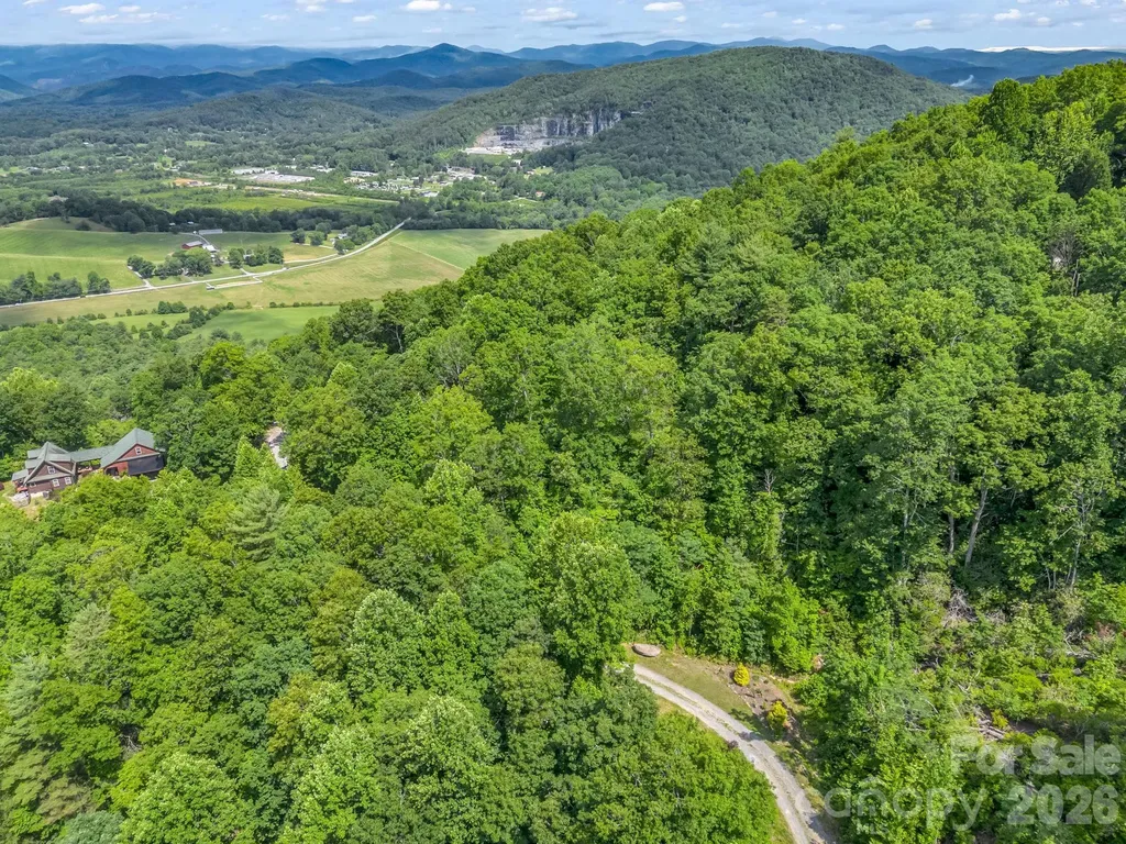 263 Parkway View Lane Penrose NC 28766