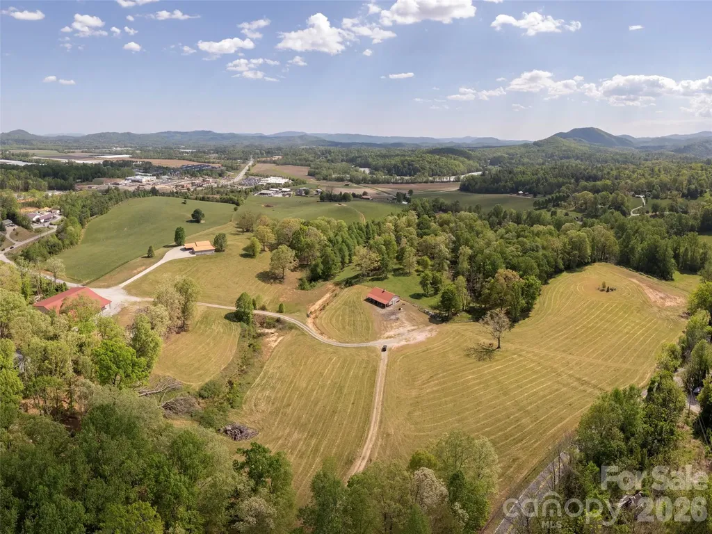 154 High Pasture Trail Mills River NC 28759