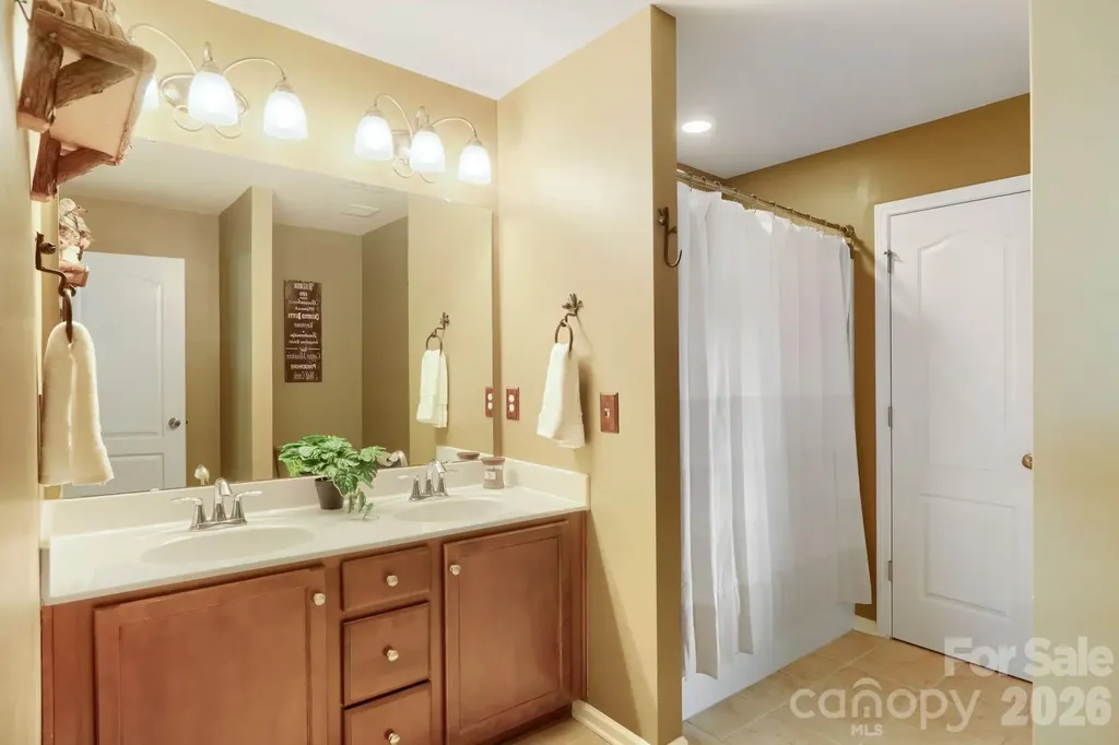 13742 Bonnerby Court Huntersville NC 28078