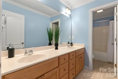 5649 Old Town Lane Gastonia NC 28056