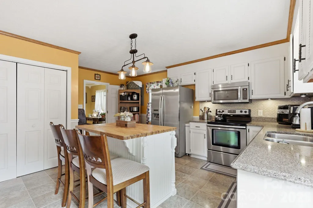 189 Chestnut Grove Road Statesville NC 28625