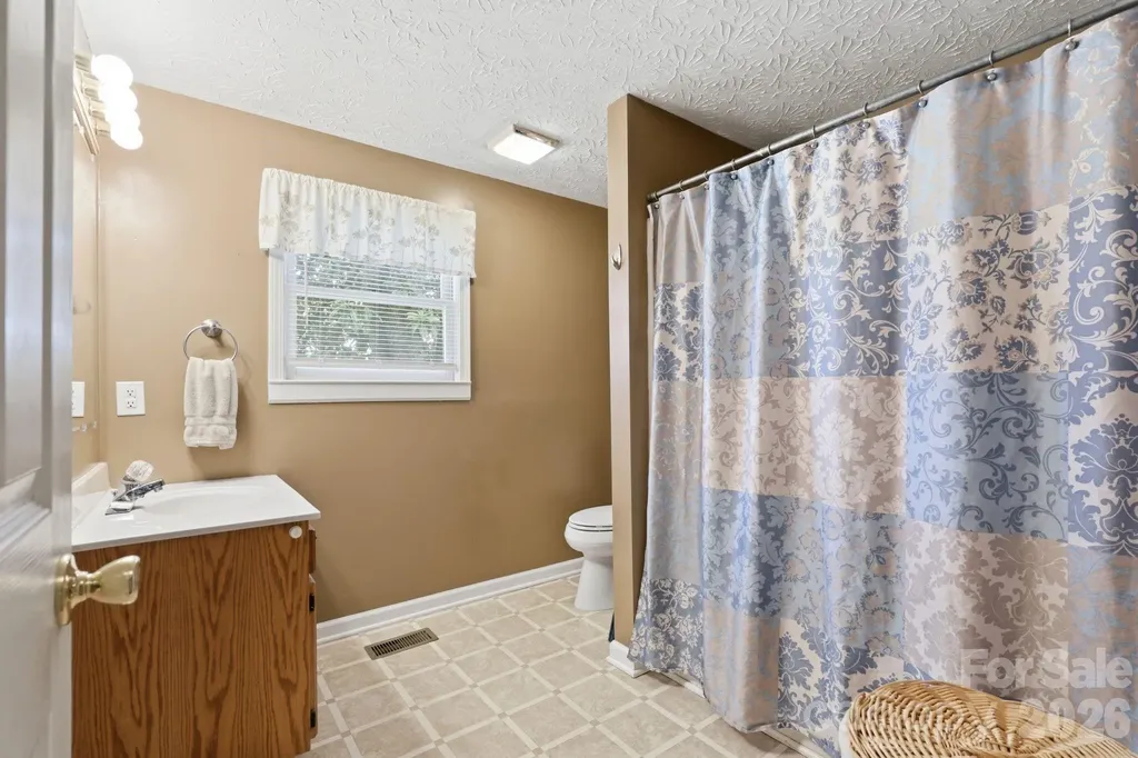 189 Chestnut Grove Road Statesville NC 28625