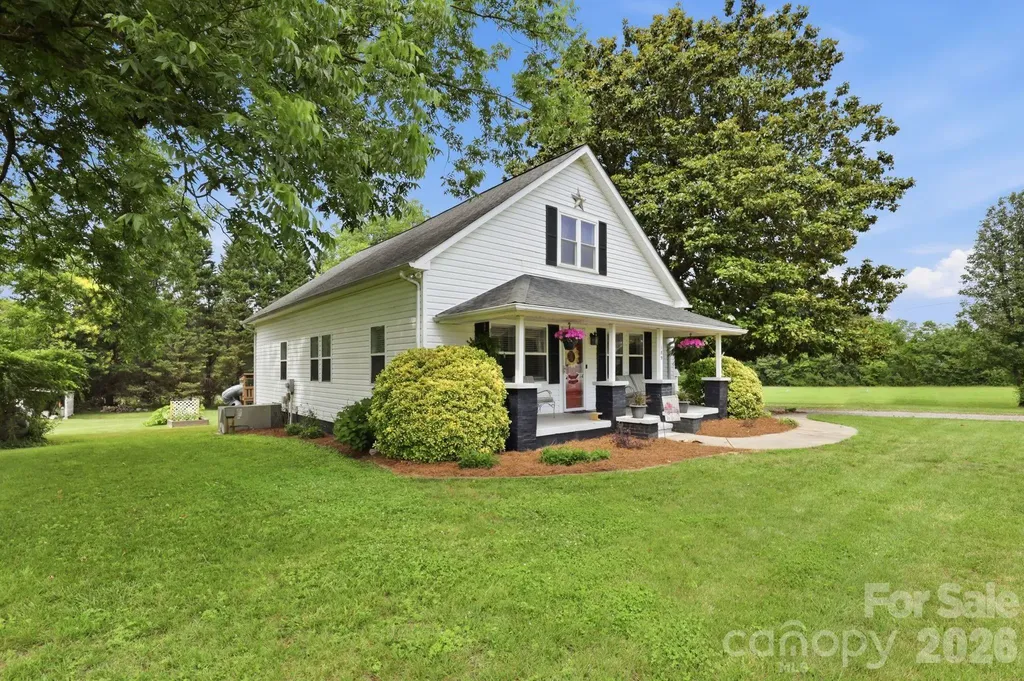 189 Chestnut Grove Road Statesville NC 28625