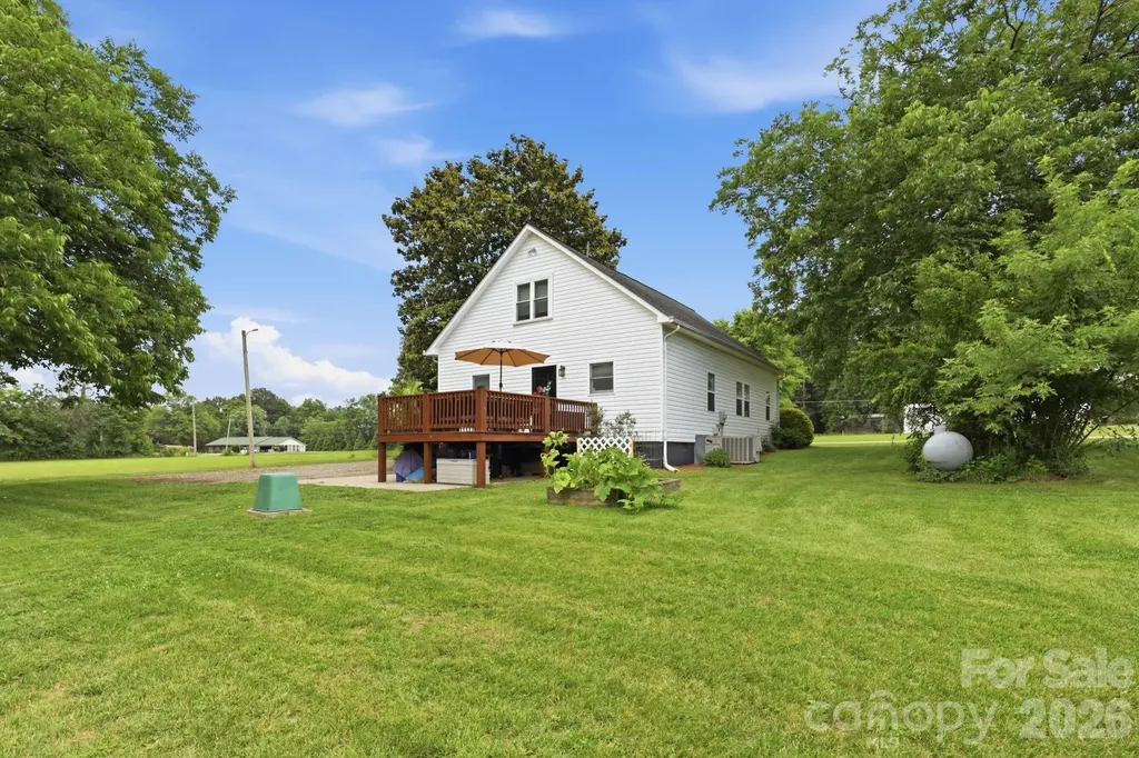 189 Chestnut Grove Road Statesville NC 28625