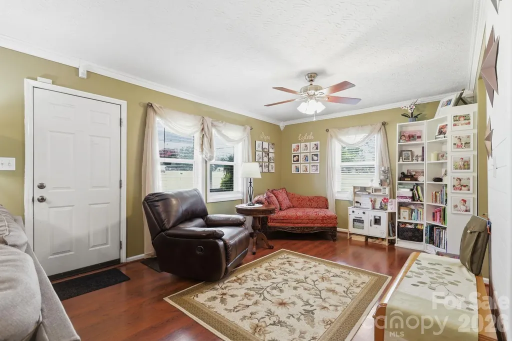 189 Chestnut Grove Road Statesville NC 28625