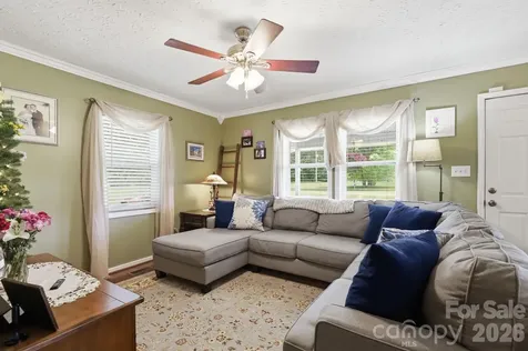 189 Chestnut Grove Road Statesville NC 28625