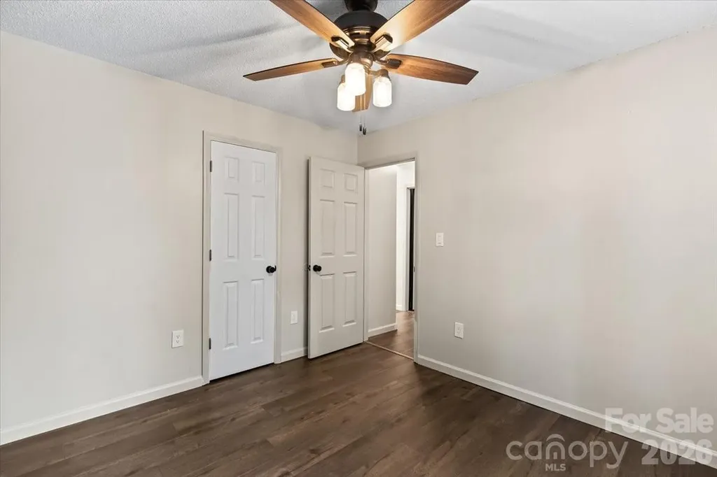 100 Diamond Drive Mooresville NC 28117