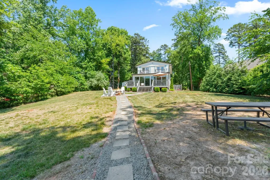 383 Sundown Road Mooresville NC 28117