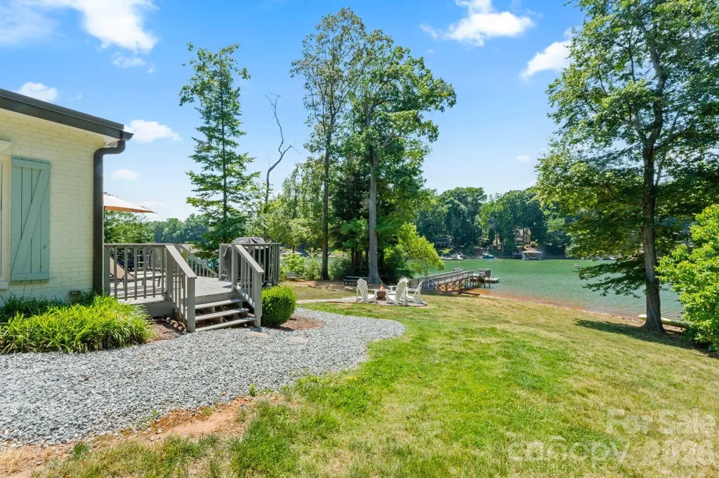 383 Sundown Road Mooresville NC 28117