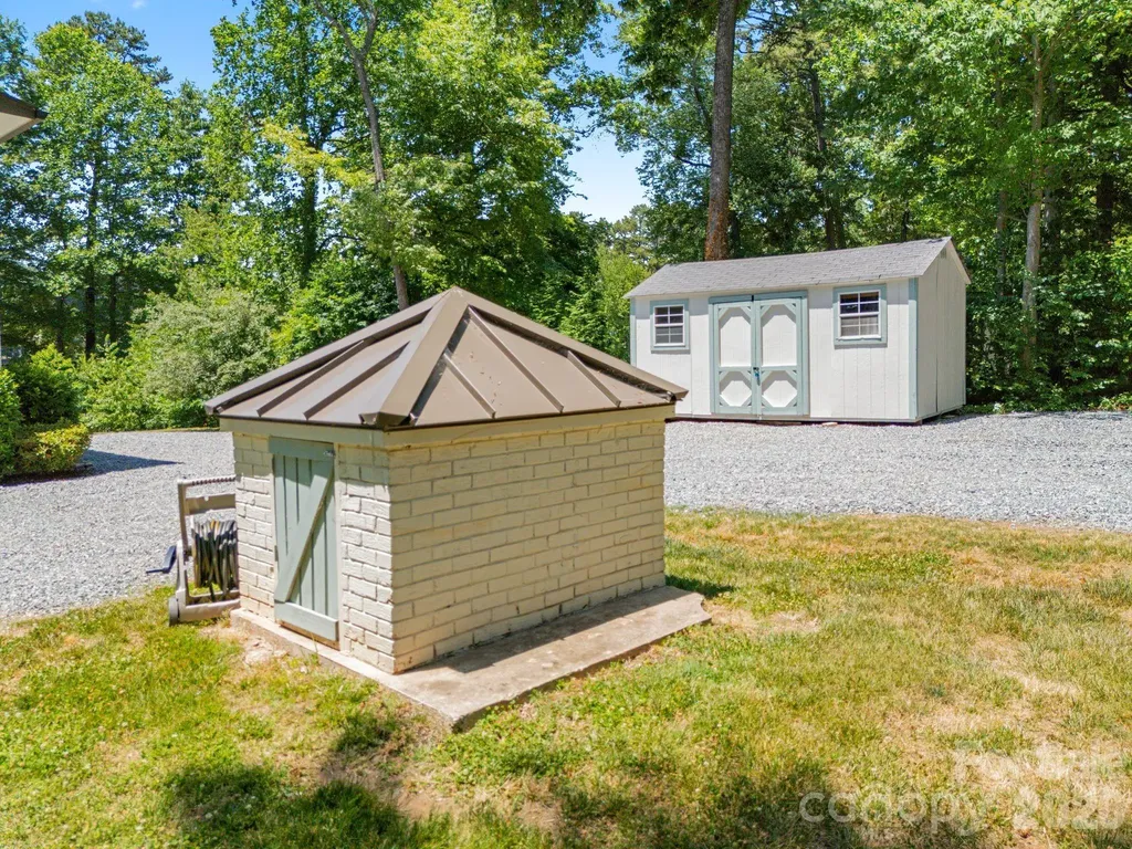 383 Sundown Road Mooresville NC 28117
