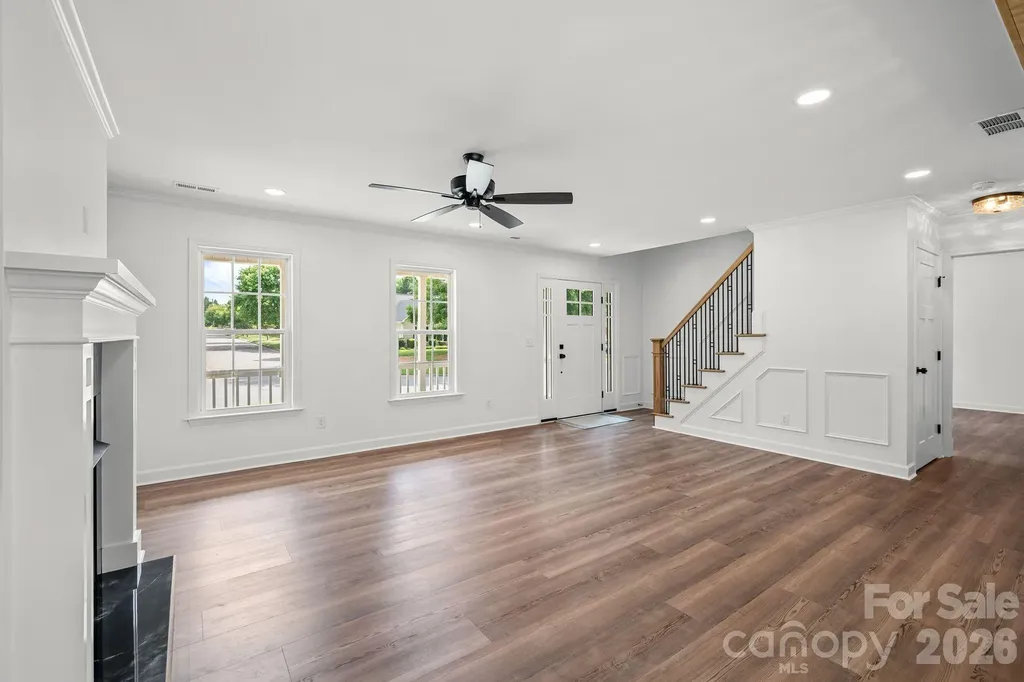 2751 Bridgeport Drive Winston Salem NC 27103