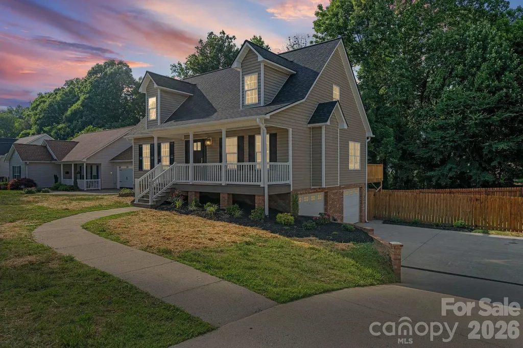 2751 Bridgeport Drive Winston Salem NC 27103