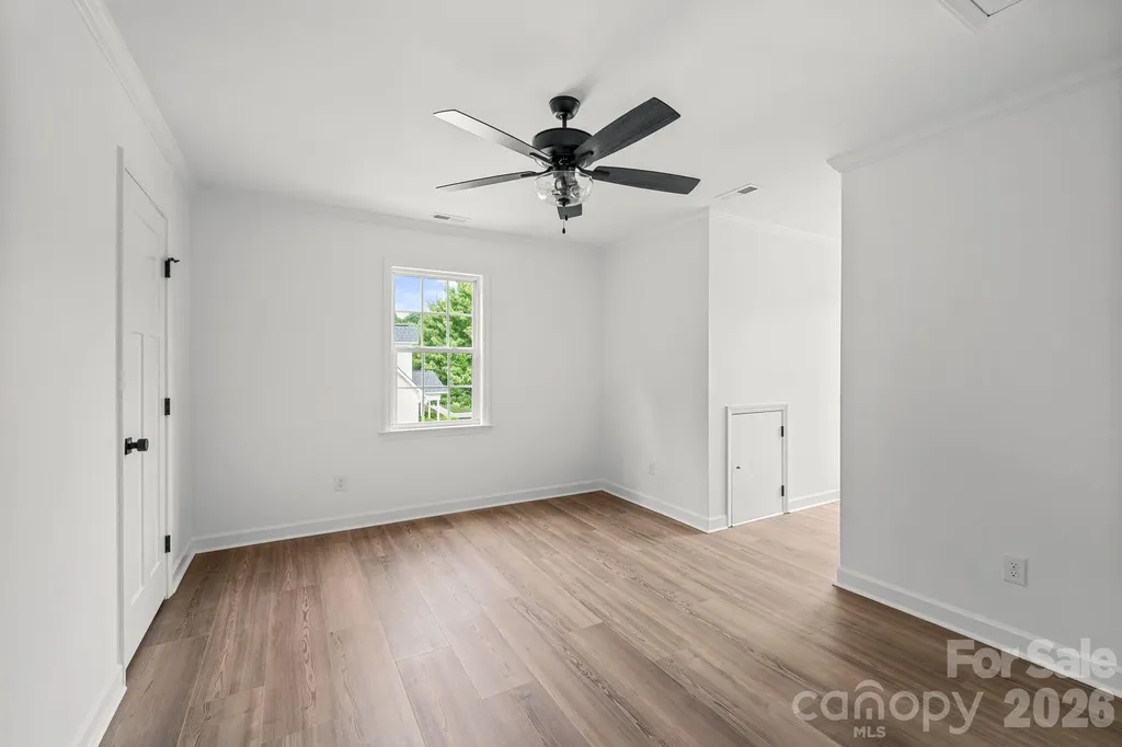 2751 Bridgeport Drive Winston Salem NC 27103