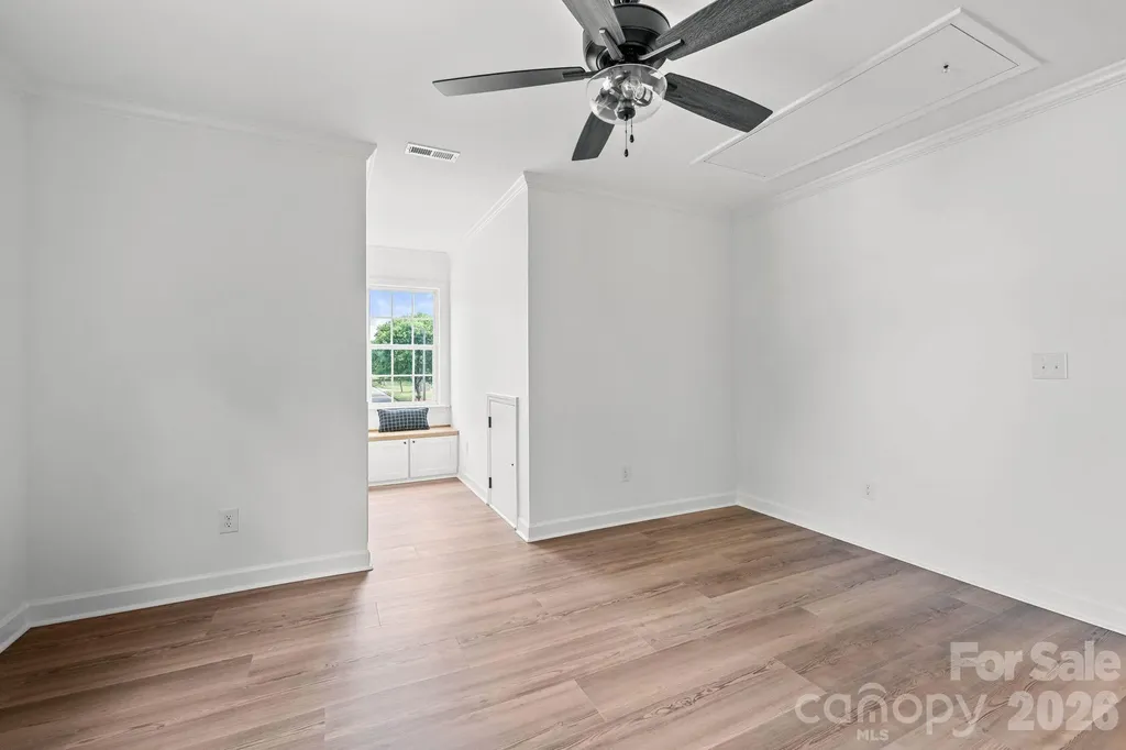 2751 Bridgeport Drive Winston Salem NC 27103