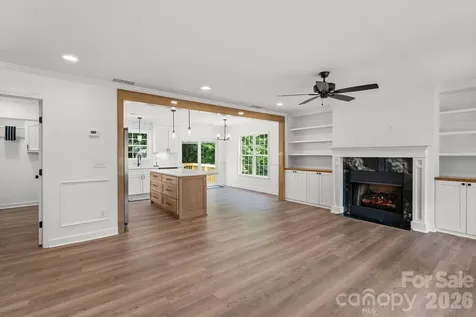 2751 Bridgeport Drive Winston Salem NC 27103
