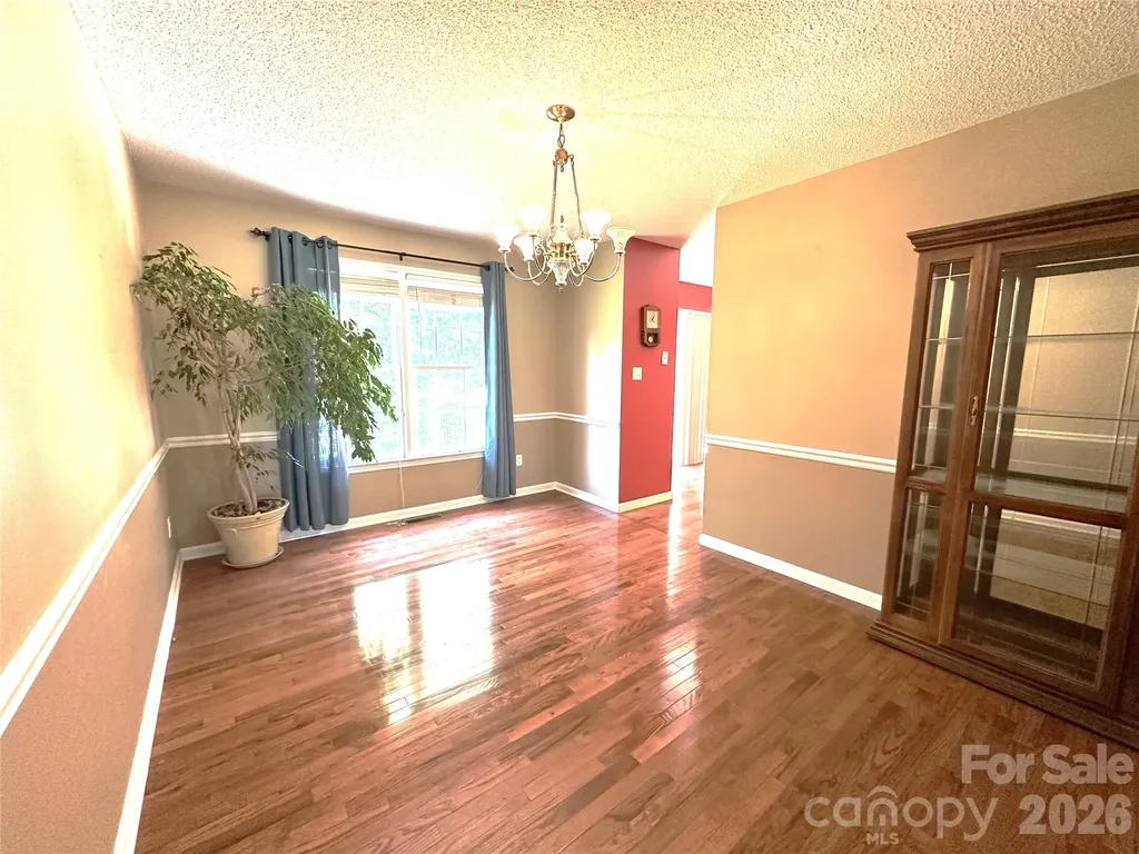 1724 Wellington Avenue Newton NC 28658