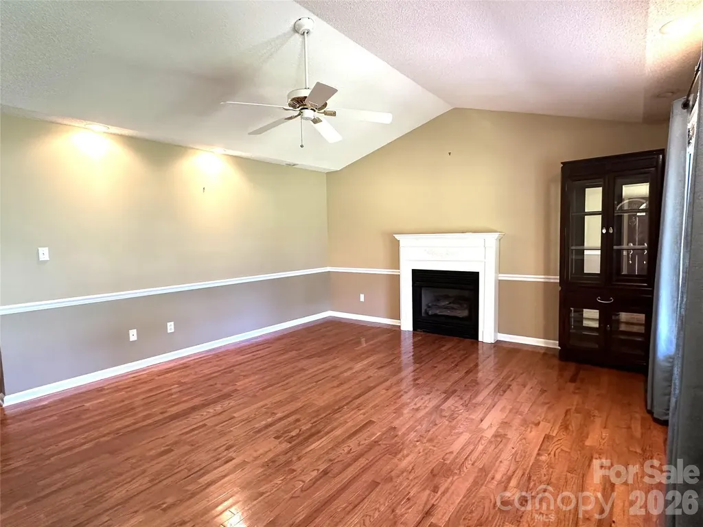 1724 Wellington Avenue Newton NC 28658