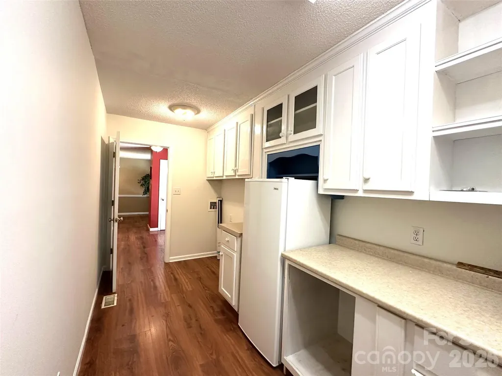 1724 Wellington Avenue Newton NC 28658