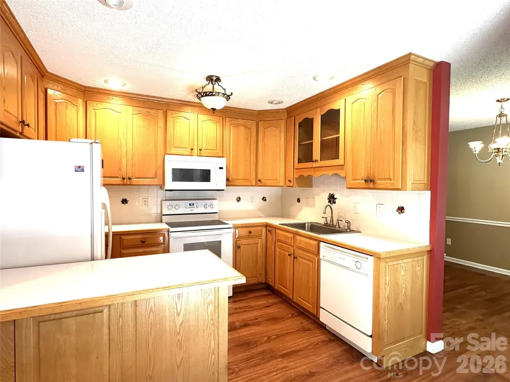 1724 Wellington Avenue Newton NC 28658