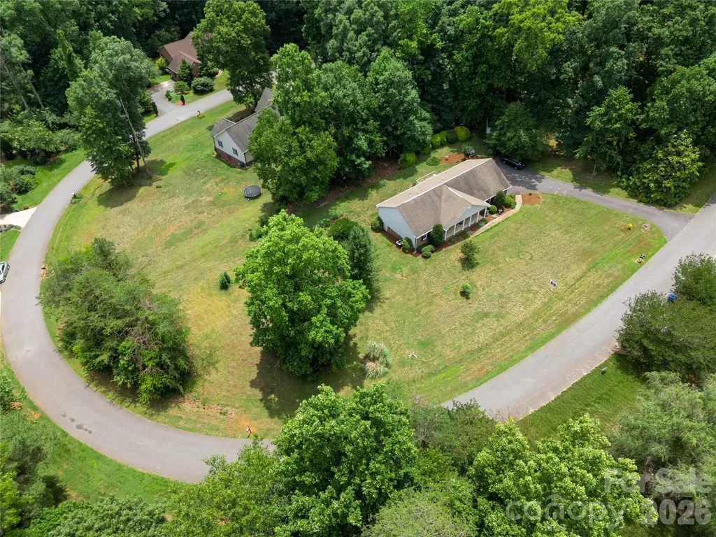 1724 Wellington Avenue Newton NC 28658