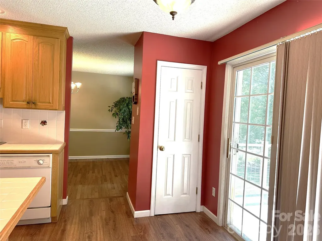 1724 Wellington Avenue Newton NC 28658