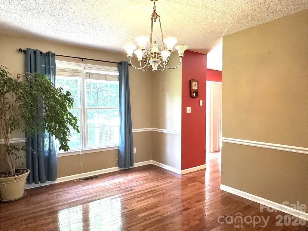 1724 Wellington Avenue Newton NC 28658