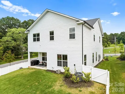 1002 Parkes Street Matthews NC 28105