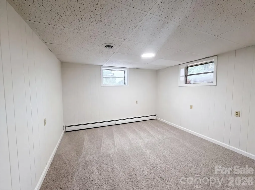1580 W Cloaninger Avenue Statesville NC 28625