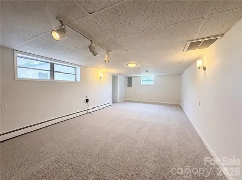 1580 W Cloaninger Avenue Statesville NC 28625