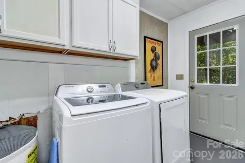 571 Tsisqua Circle Brevard NC 28712