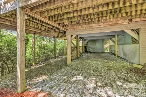 571 Tsisqua Circle Brevard NC 28712