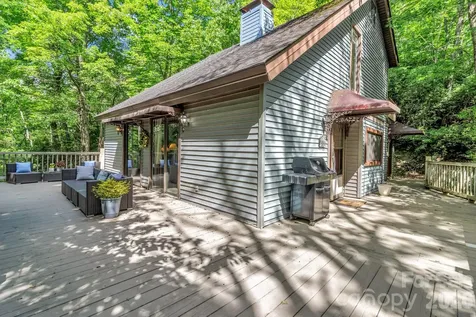 571 Tsisqua Circle Brevard NC 28712
