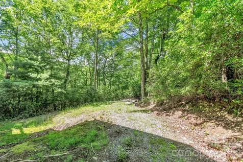 571 Tsisqua Circle Brevard NC 28712